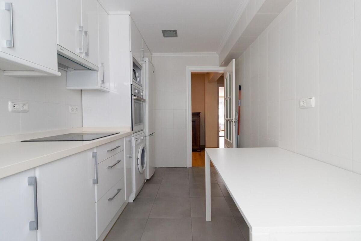 Apartamento Centro Gijon Con Parking Apartment Exterior foto